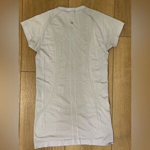 Lululemon Athletica White Short Sleeve Tee